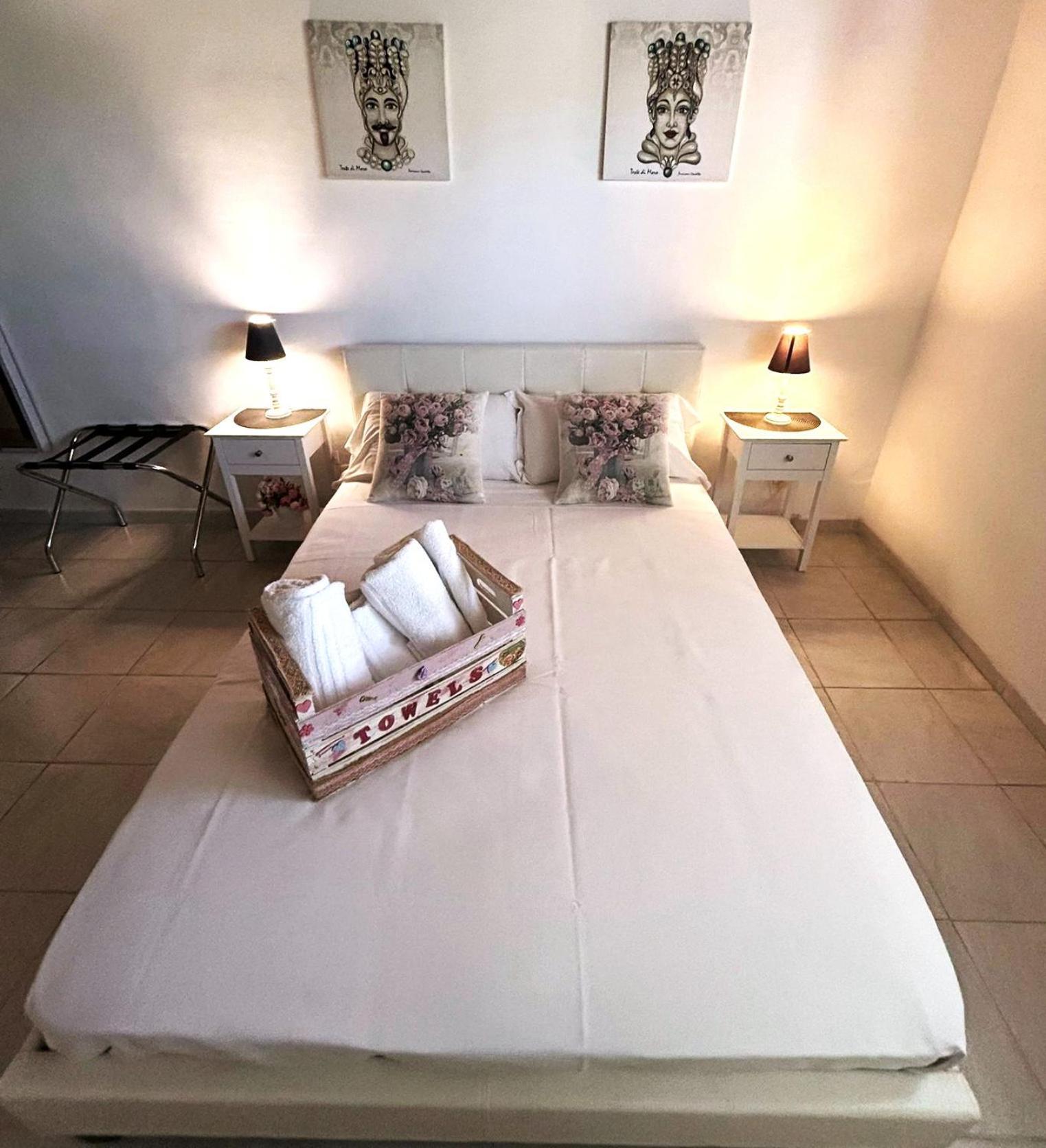 시라쿠사 Oasi Del Gabbiano B&B 외부 사진