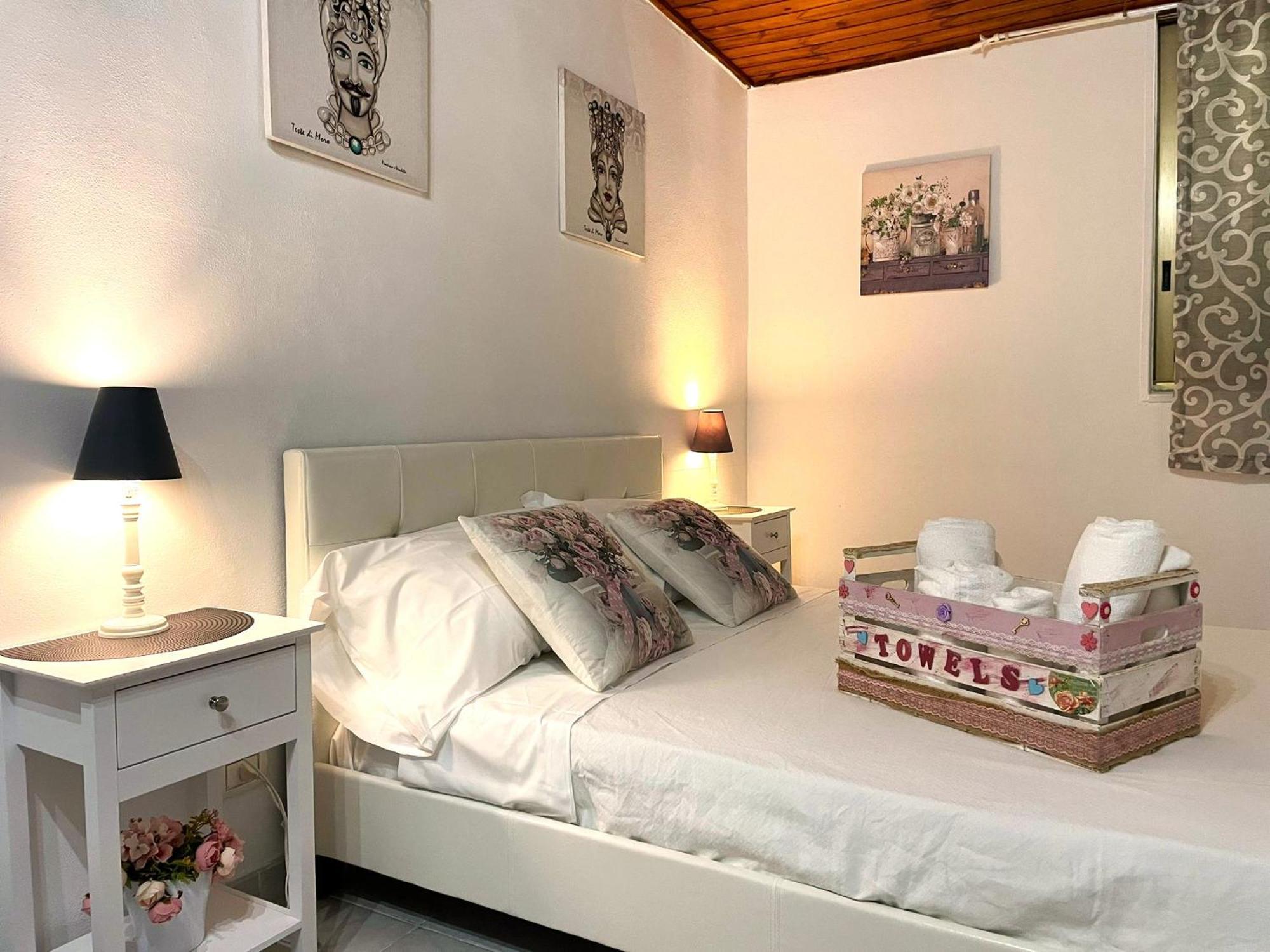 시라쿠사 Oasi Del Gabbiano B&B 외부 사진
